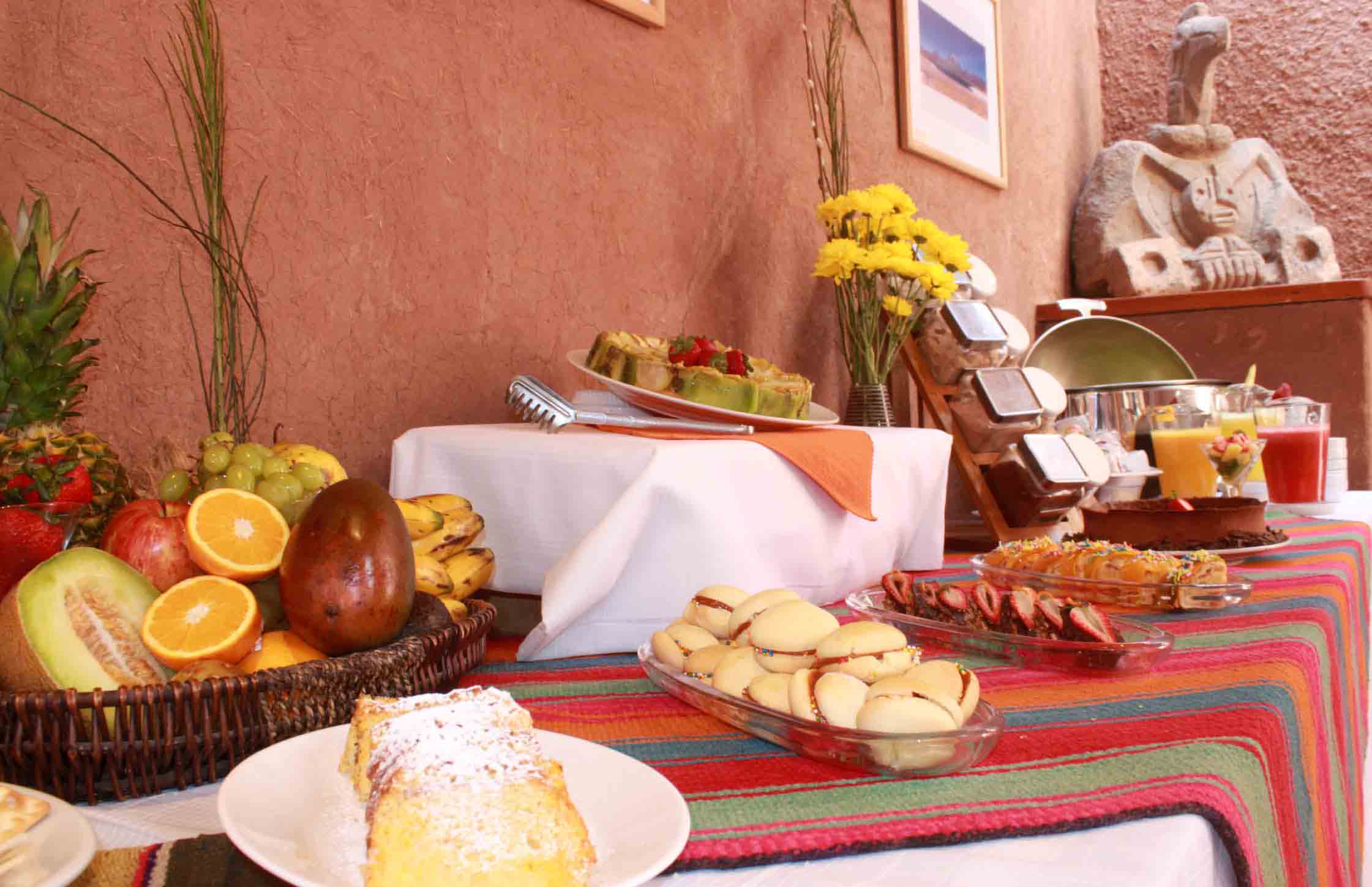 Buffet de desayuno en Paacha