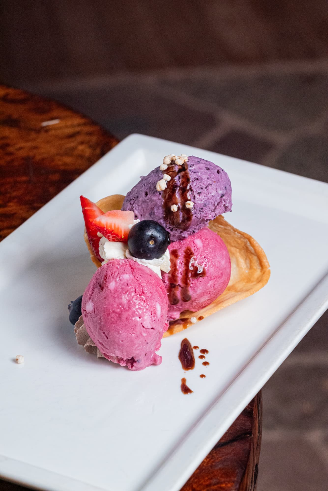 Helado de autor con ingredientes del desierto